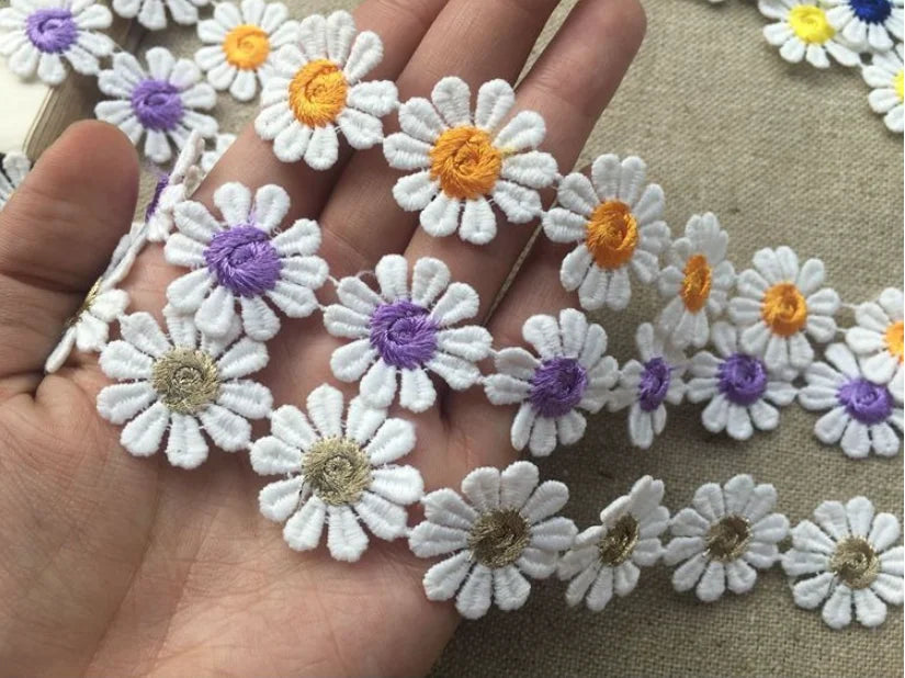 Daisy Flower Lace - 2 Yards