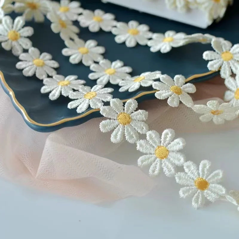 Embroidered Daisies Lace Fabric - 1 Yard